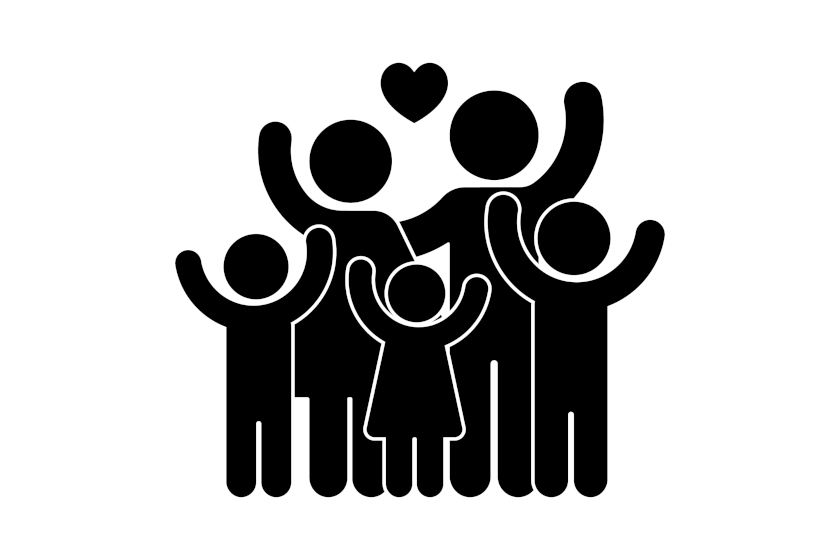 Figures en noir et blanc d'une famille : deux personnes plus grandes et trois personnes plus petites, toutes levant les bras comme pour faire signe. Au-dessus d'eux est un coeur